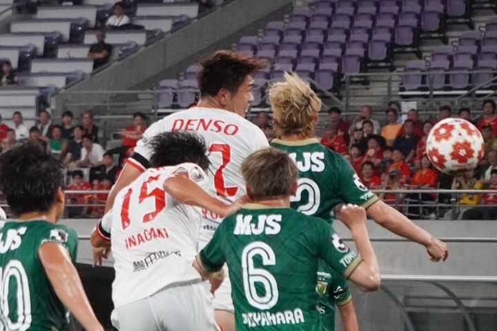 名古屋グランパスFW木村勇大が「ここで爪痕を残さないと」と古巣相手に決死のプレーで名古屋が死闘を制す