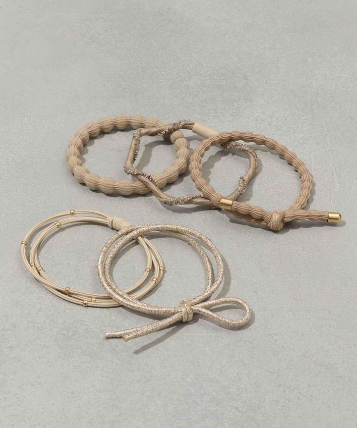 画像1: 出典：3COINS