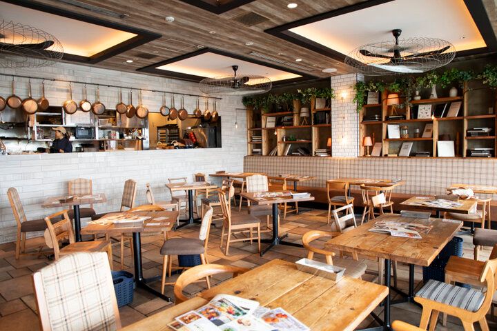 港の景色に心ときめく横浜ベイエリア♪「MARINE & WALK YOKOHAMA」で過ごす休日