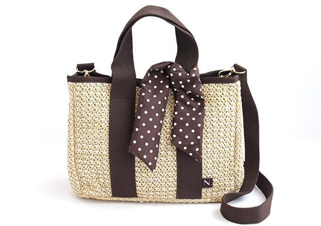 かごバッグ正面 スカーフとショルダー付き