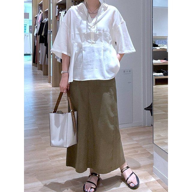 グローバルワークのウエストタックシャツ