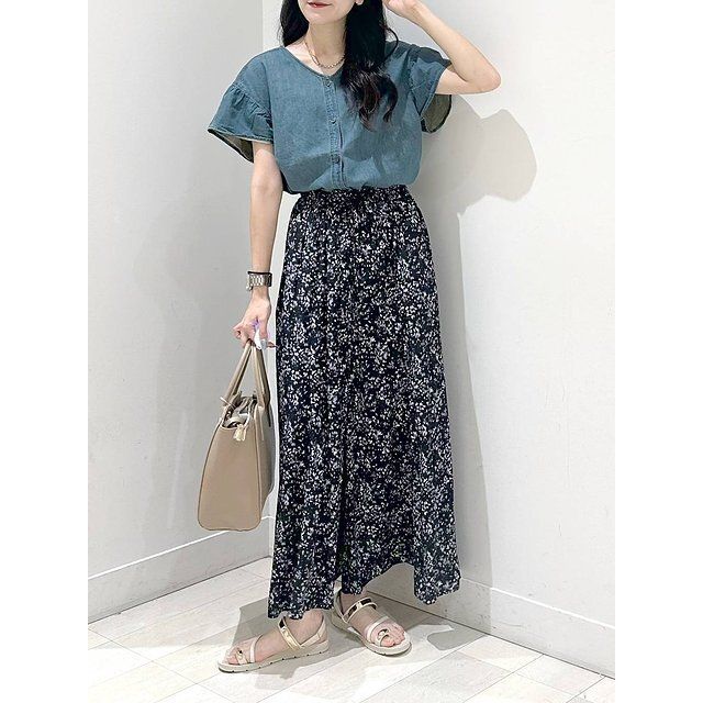 グローバルワークのデニムフリルブラウス