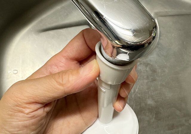 首ふりシャワー 取り付け