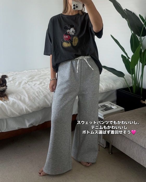 しまむらの「ミッキーフロントTシャツ」