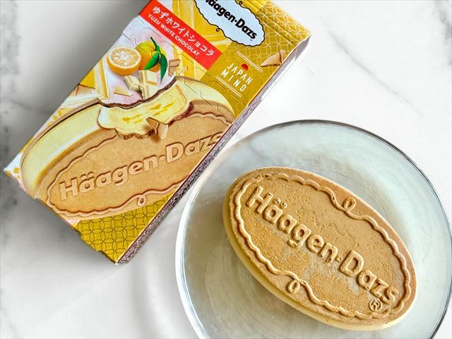 ハーゲンダッツ クリスピーサンド『ゆずホワイトショコラ』