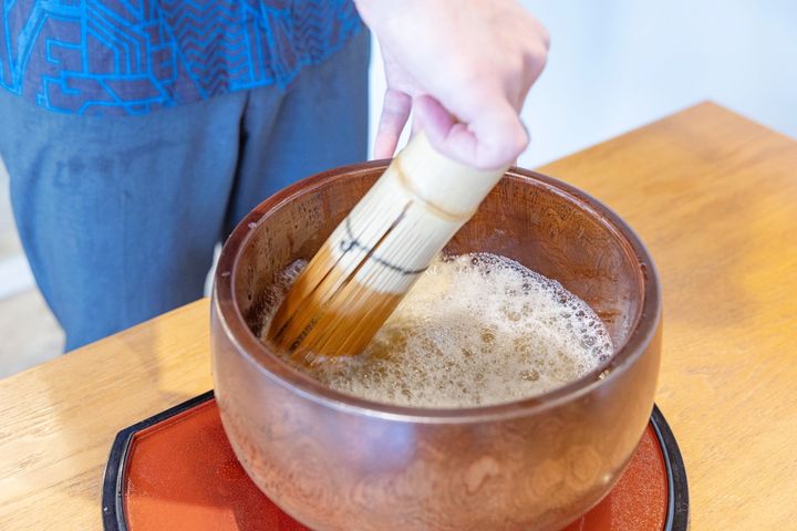 混ぜ続けていると泡がだんだんと細かくなっていきます