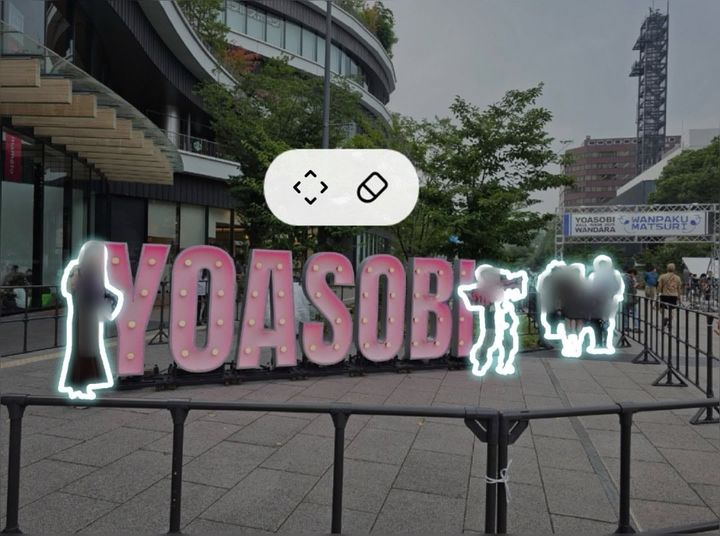 YOASOBI 電飾看板