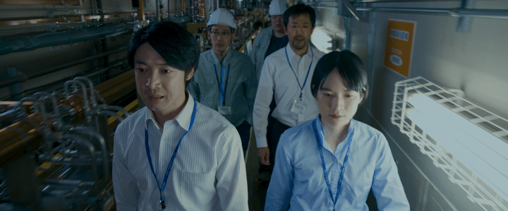 人工ブラックホールテロから人々を救うことはできるのか？ 軍艦島ロケ敢行、渾身の特撮映画『ブラックホールに願いを！』公開へ