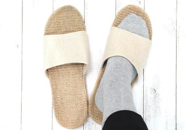 ダイソーお洒落な外でも履けるスリッパ（ジュート入・無地）