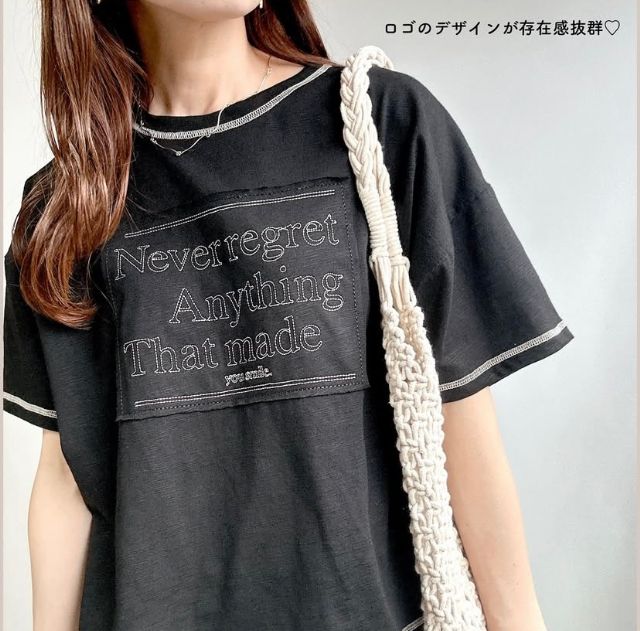 ステッチデザインTシャツ