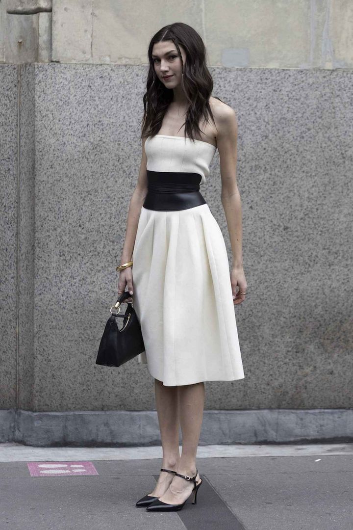 画像: モノトーンに任せシックなバレエコアに挑戦