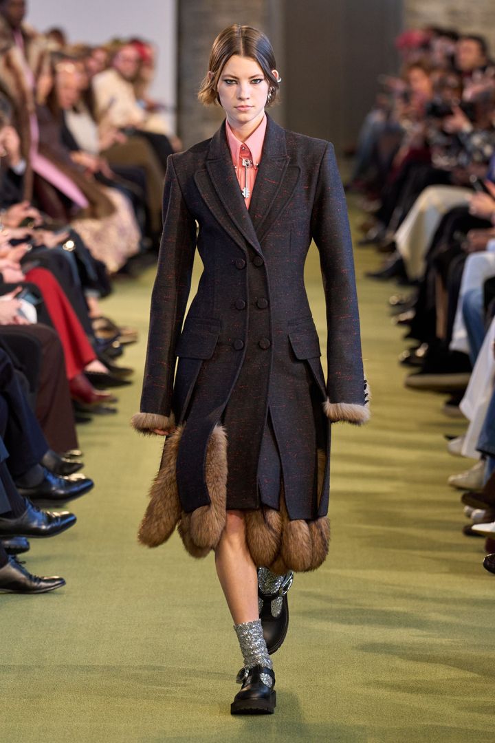 ラバンヌ 2025-26年秋冬コレクション