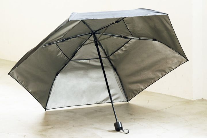 傘ソムリエ×ハンズ 風が抜ける傘￥5,780／ハンズ新宿店