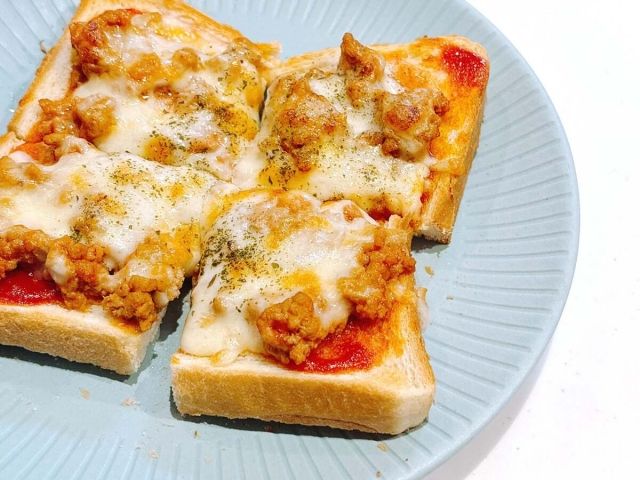 チーズバーガー風トースト