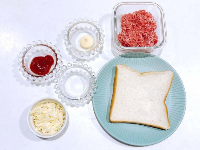 チーズバーガー風トースト