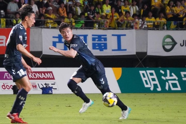 「悔しかった」前節の鬱憤晴らしたFW森海渡、J2ジェフユナイテッド千葉のストライカーが古巣戦で決勝点誘発！