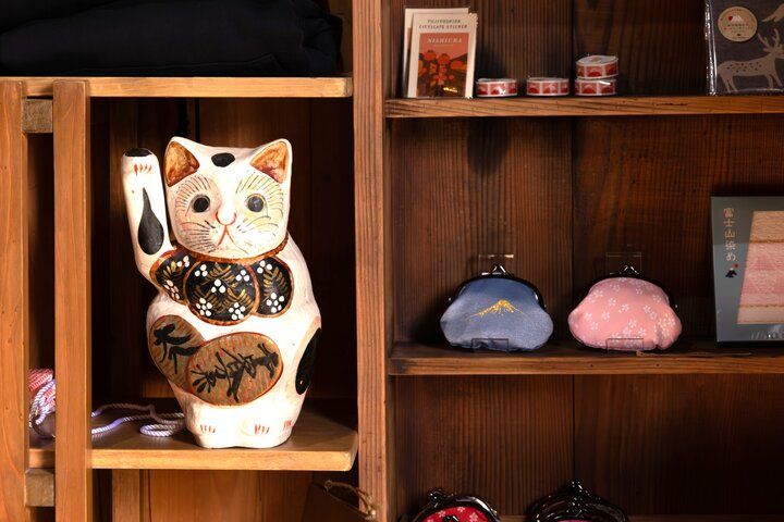 心ときめくアイテムを探しに、ハタオリマチ・富士吉田のテキスタイル雑貨ショップ「絹屋商店」へ