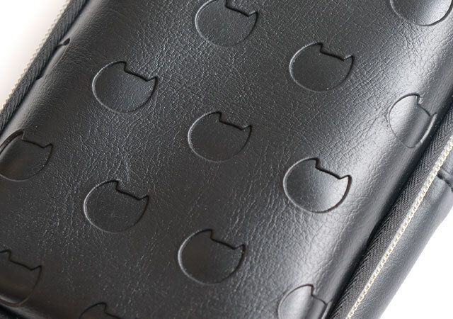 ツモリチサトスマホショルダーバッグネコ型押し