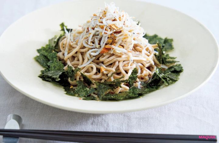 マキア 夏バテ 食べ物 レシピ 薬膳 しらすアーモンドそば