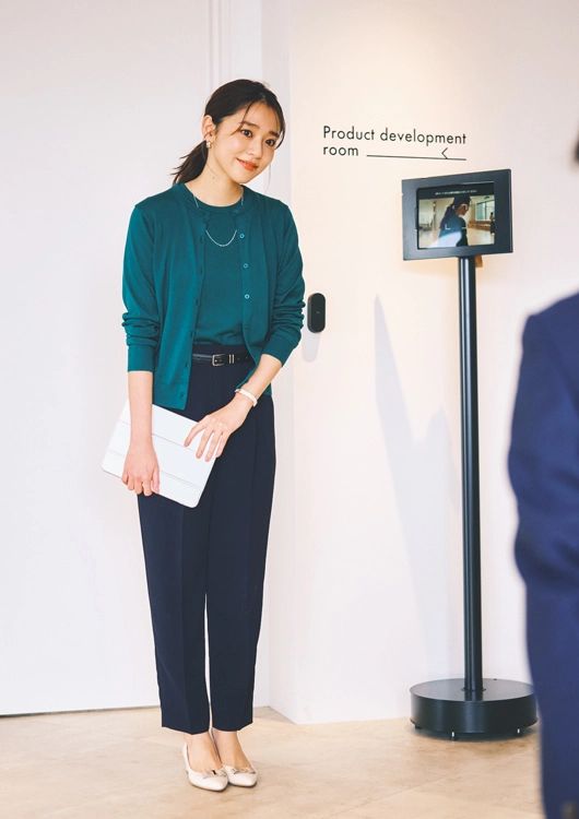 きちんと＆華やかなコンサバコーデ