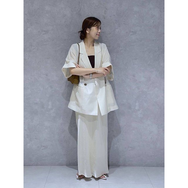 白スカートコーデ4