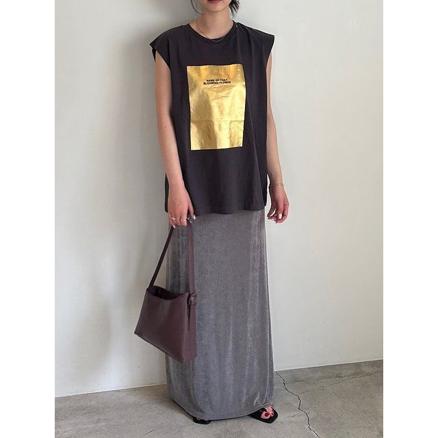 黒Tシャツコーデ3