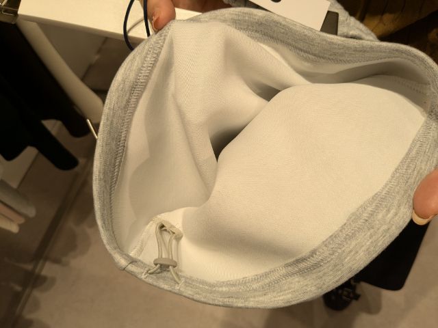 スウェットバレルレッグパンツの裏地