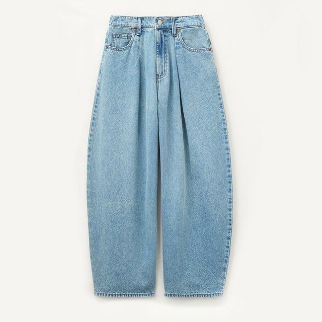 しまむらのコクーンデニムパンツ