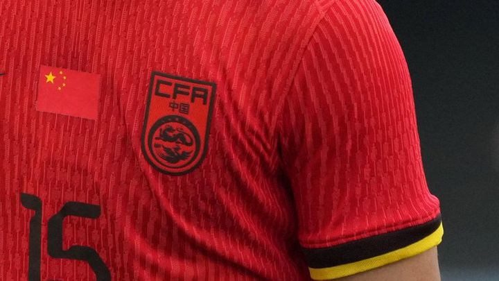 U-18中国代表、日本人指揮官が規律違反で追放した16歳天才が復帰と話題 190cm長身で父親がタンザニア人