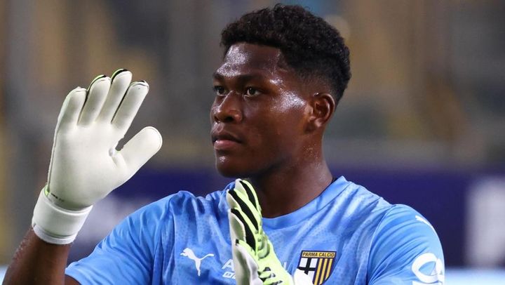 パルマGK鈴木彩艶、コッパ・イタリアで2部チームを零封！被枠内シュート0本も「信頼できる」と現地評価