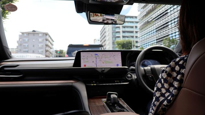 高級感あるゆったりとした車内。