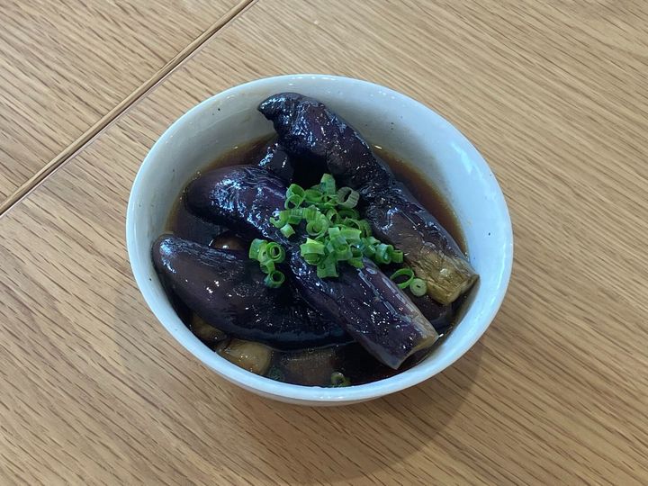 完成した「ナスの煮びたし」（JA全農広報部の公式Xアカウントより）