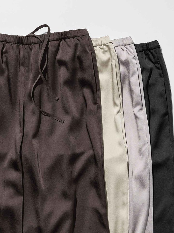 画像2: 出典：ユニクロ