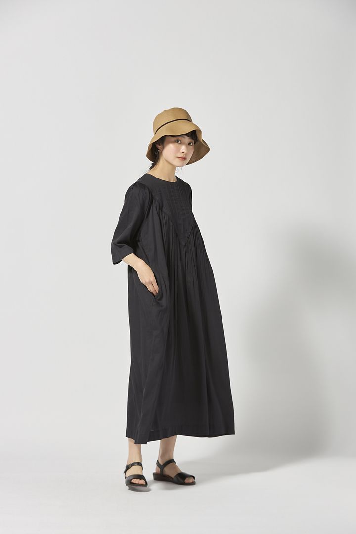 暑い日はさらりとワンピースを着たい！涼しげなコーデ7選