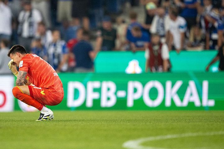 21歳GK長田澪、ドイツ1部ブレーメンの正GKに昇格か！移籍交渉中のライバルGKはカップ戦敗退後に涙