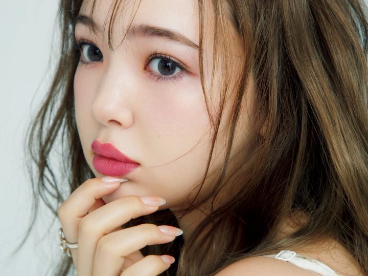 「藤田ニコルさん」のメイク特集！最新メイクのやり方や使用コスメをご紹介_13