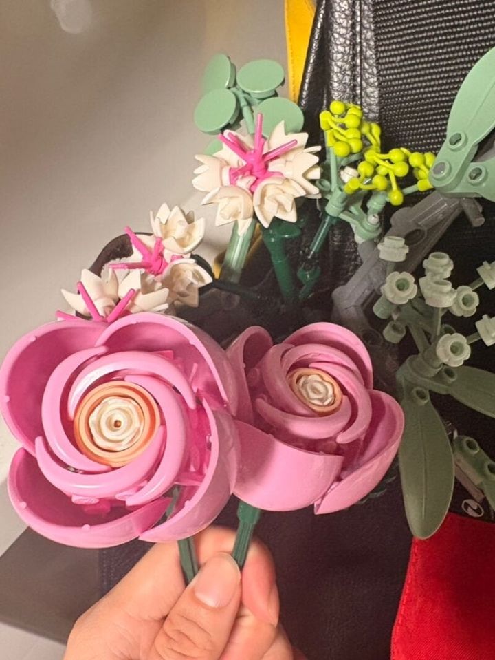 レゴ The Botanical Collection「ピンクのブーケ」