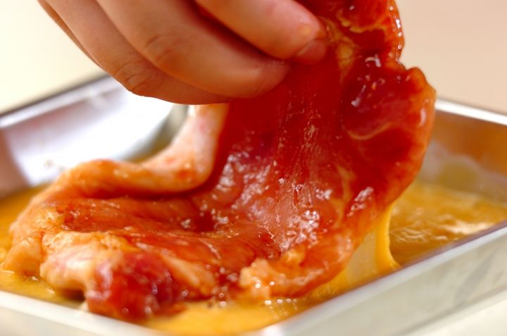 豚ロース肉の天ぷらの作り方1