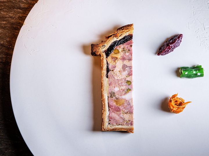 銀座『現代茶寮 銀座凮月堂』の「パテアンクルート」