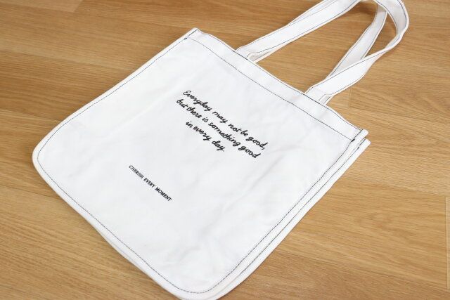 トートバッグ（サイドポケット付） デザイン