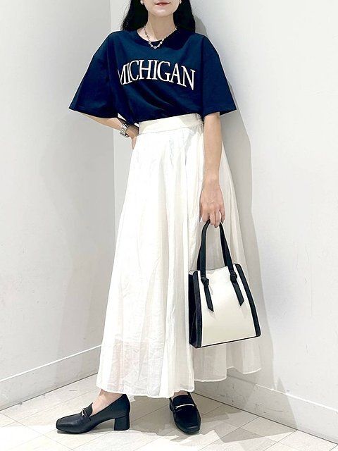 グローバルワークのシアータックフレアスカート