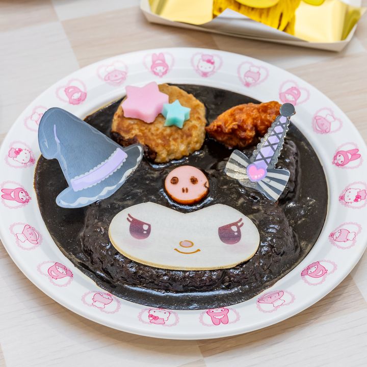 クロミの唐揚げ＆チーズハンバーグ★ブラックカレー