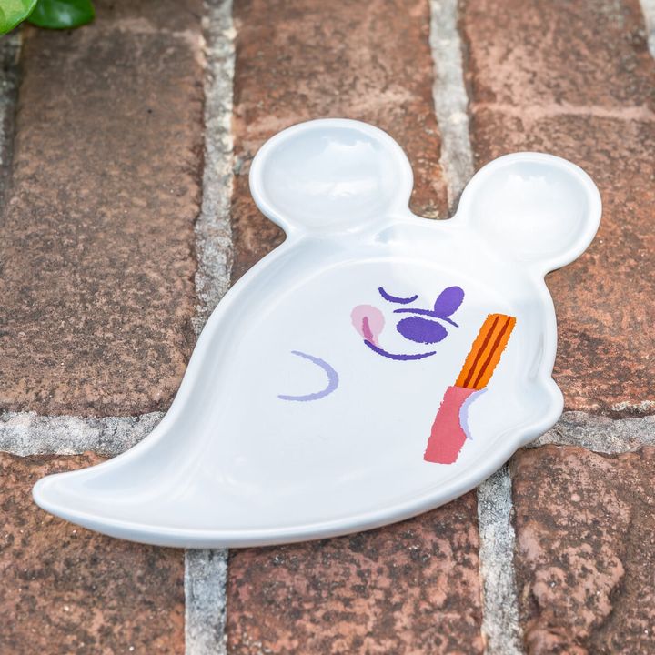 東京ディズニーリゾート“ディズニー・ハロウィーン2025”さつまいものケーキ、スーベニアプレート付き2