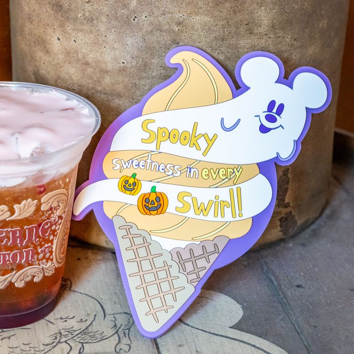 東京ディズニーリゾート“ディズニー・ハロウィーン2025”スーベニアコースター
