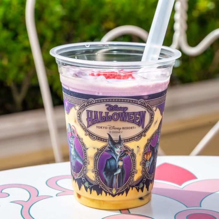東京ディズニーリゾート“ディズニー・ハロウィーン2025”スペシャルドリンク（パンプキンミルク＆コーヒーゼリー）