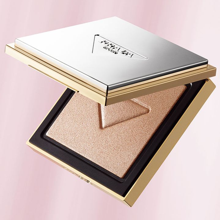 プラダ ライト グローイング パウダー