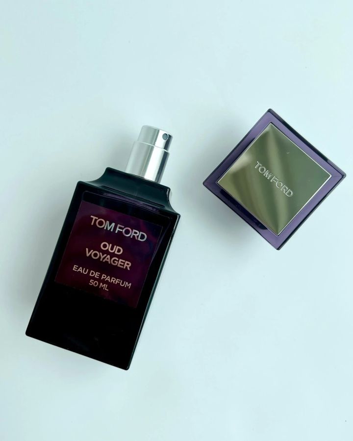 トム フォード ビューティ ウード・ヴォヤージュ オード パルファム スプレィ