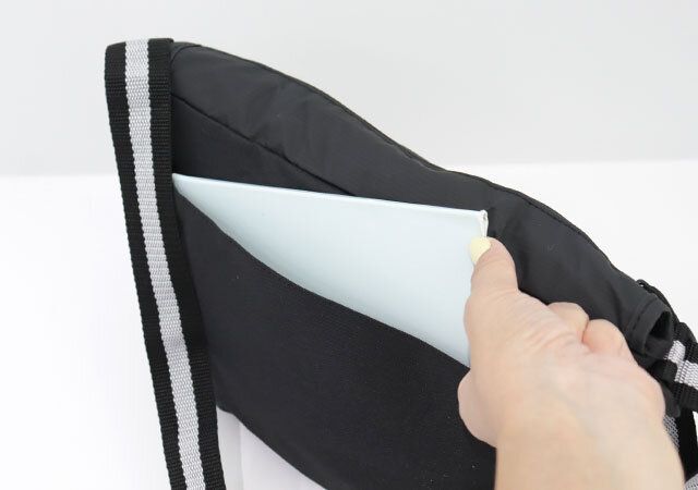 宝島社リンネル10月号付録のスヌーピーとコールマンのメッセンジャーバッグ5