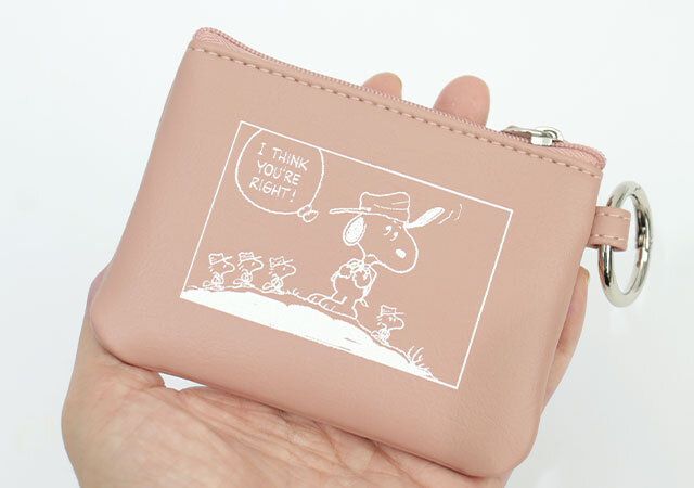 宝島社リンネル10月号増刊付録のスヌーピーとコールマンのキーチェーン付きコインケース2