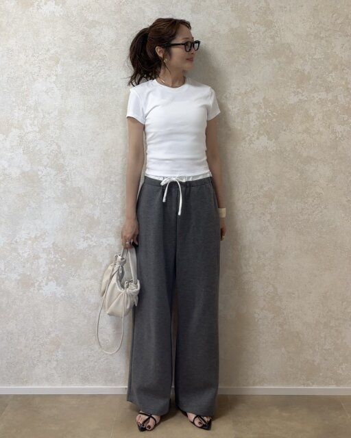 着回しコーデ④スウェットパンツで楽ちんカジュアルコーデ